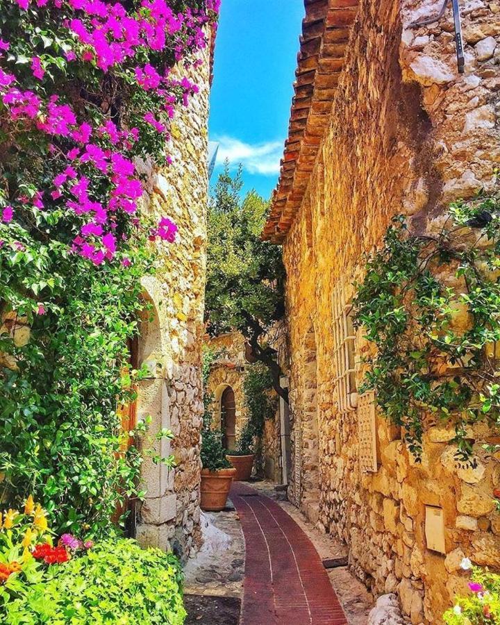 Studio Tout Confort Avec Parking Et Terrasse A Eze Village Kültér fotó