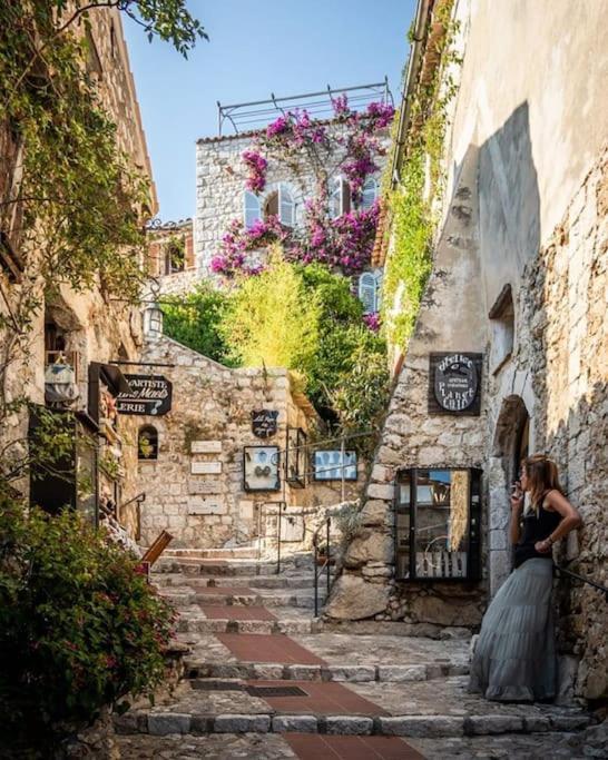Studio Tout Confort Avec Parking Et Terrasse A Eze Village Kültér fotó
